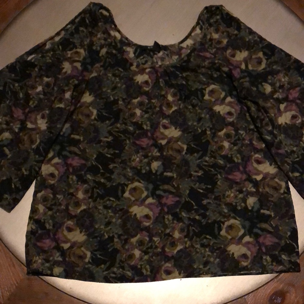 nine west cold shoulder blouse with flared sleeves